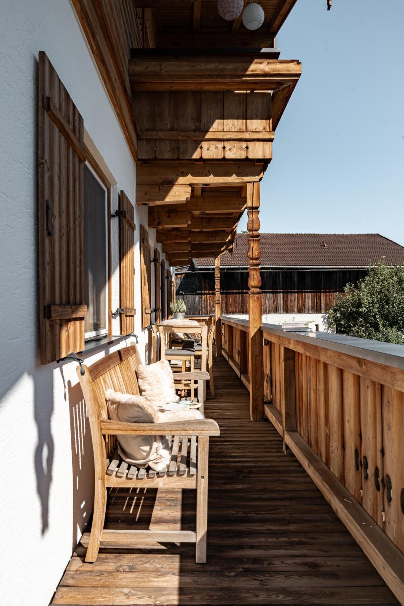 Bewegte Berge Apartments Saalfelden Exterior photo
