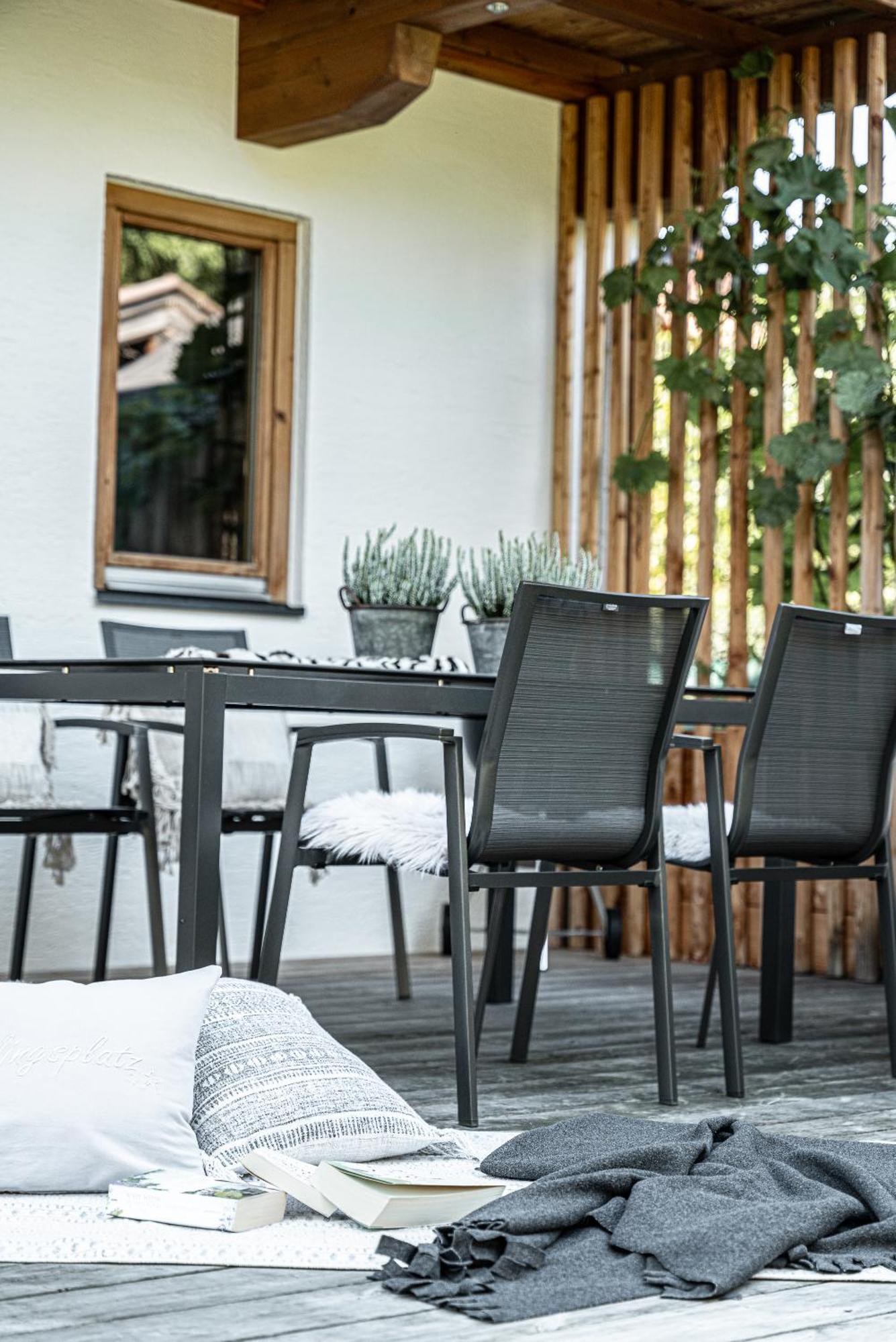 Bewegte Berge Apartments Saalfelden Exterior photo